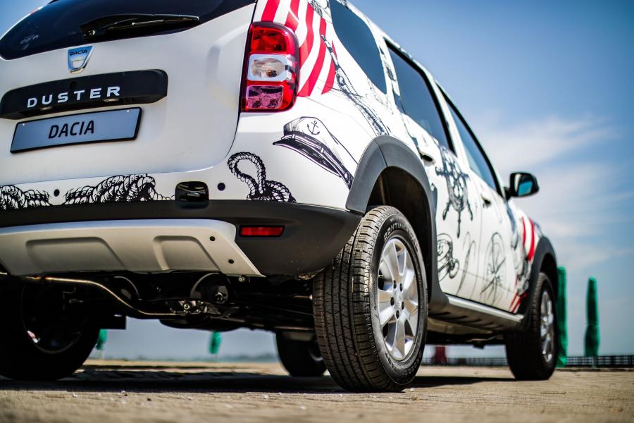 Детали экстерьера Dacia Duster Strongman 2017 года  (фото 18 из 30)